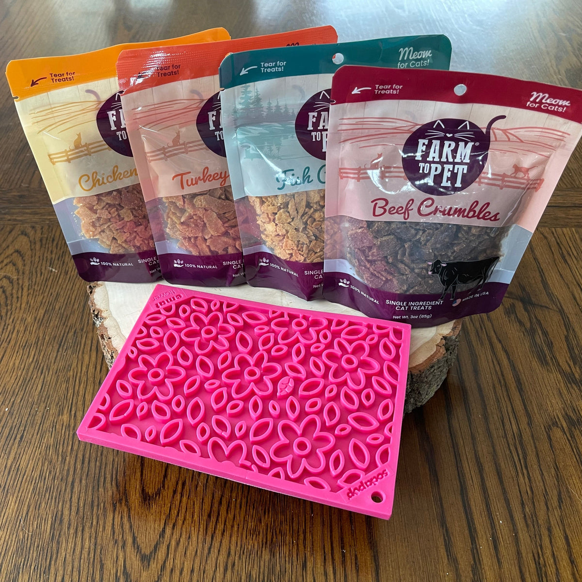 Chicken Crumbles Cat Treats | Single-Ingredient Treats for Cats